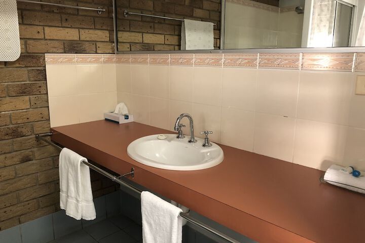 Room 20 of 74