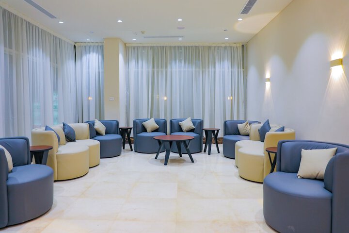 Hotel Interior 4 of 109