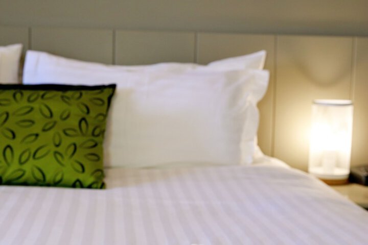 Room 6 of 22