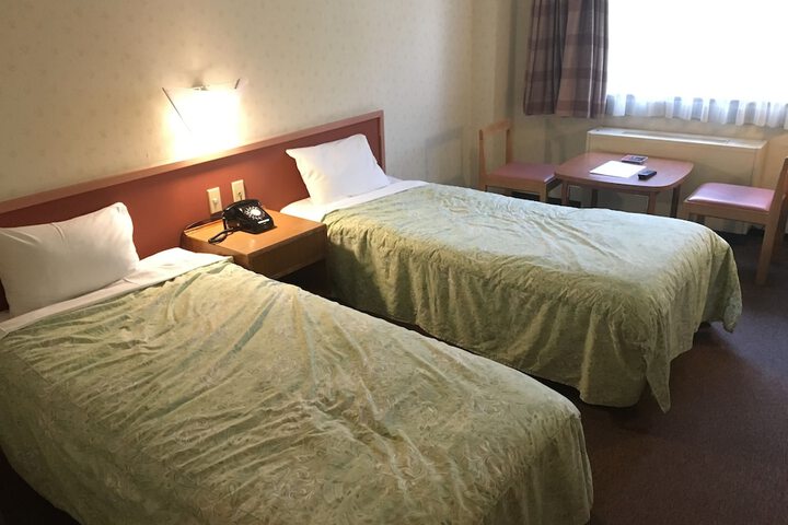 Room 11 of 52