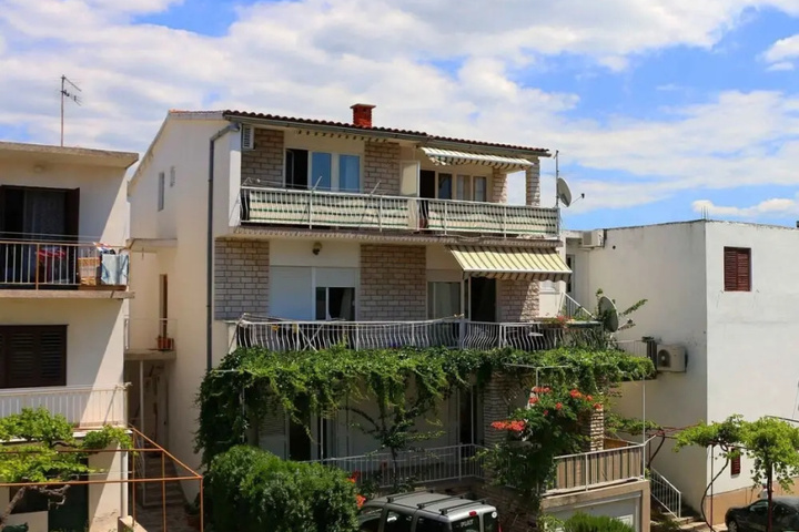 Buffalo - 150m From the Beach & Parking - A2