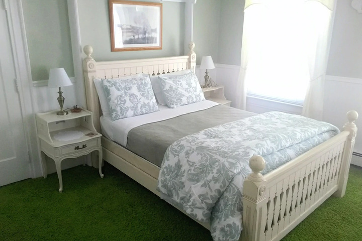 Room 10 of 10