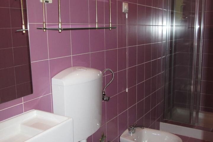 Room 14 of 57