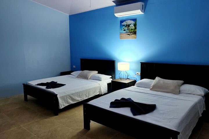 Room 10 of 51