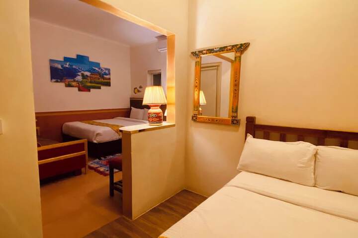 Room 95 of 214