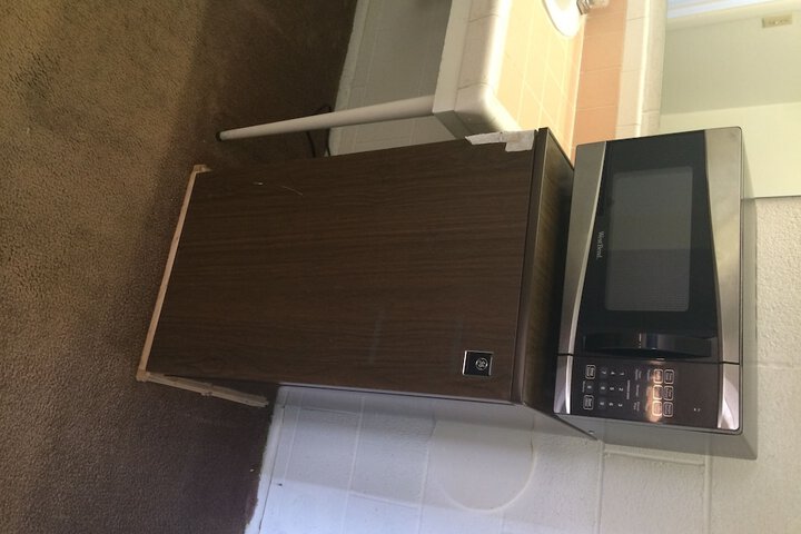 Room 19 of 37