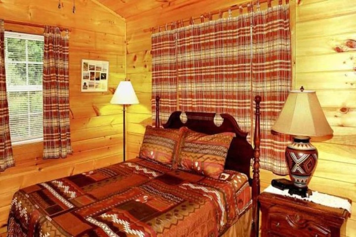 Room 2 of 11