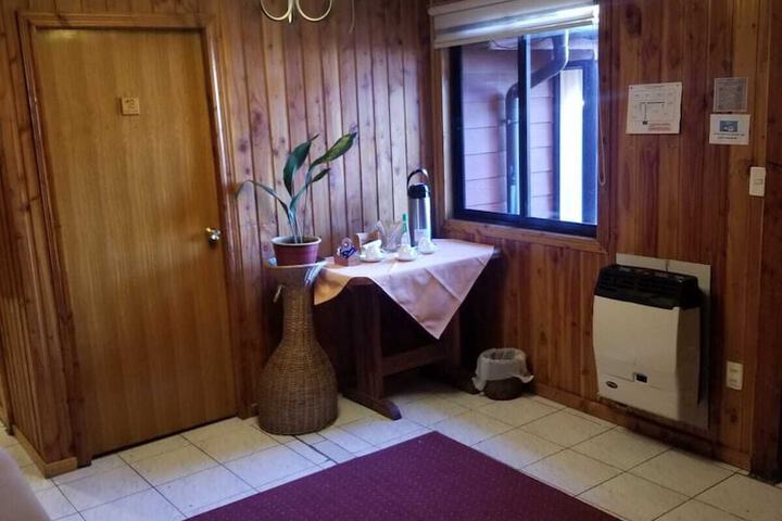 Room 15 of 17