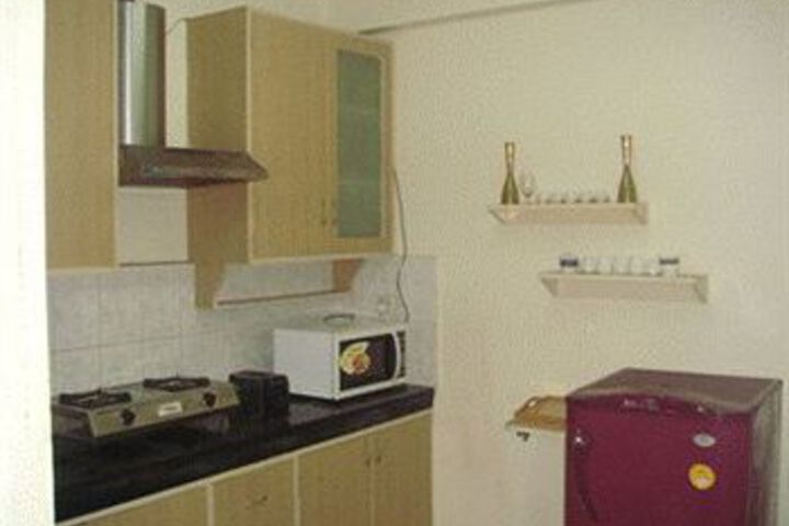 Room 14 of 27