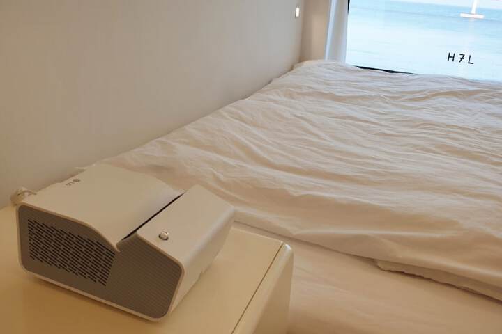 Room 47 of 72