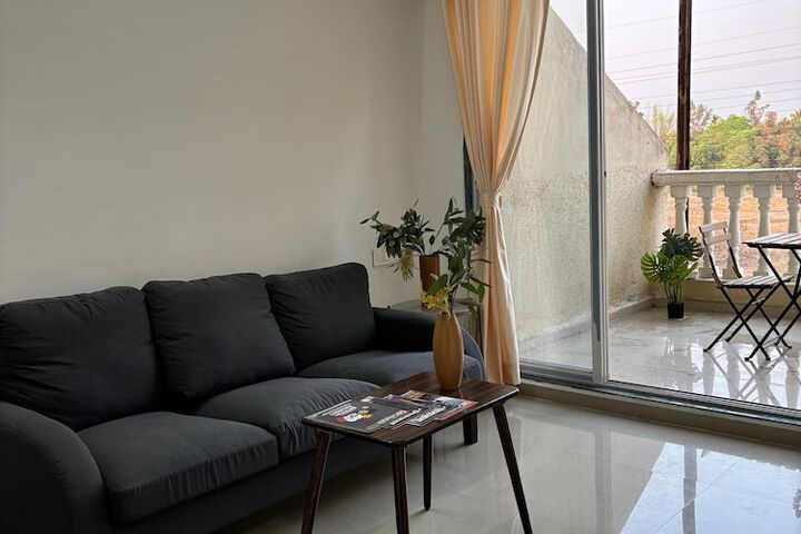 Room 4 of 31