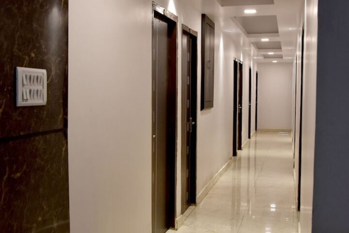 Hotel Interior 3 of 22