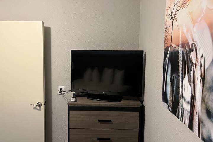 Room 14 of 36