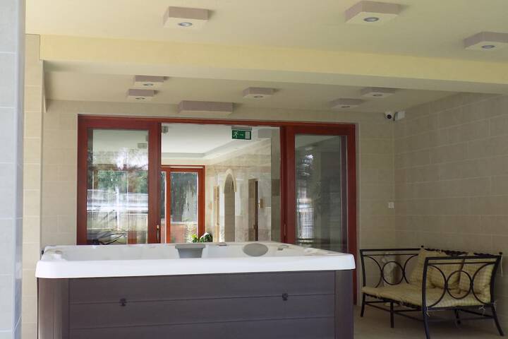 Hotel 39 of 41