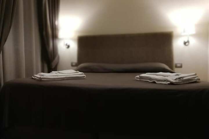 Room 13 of 50