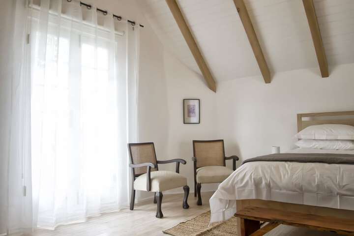 Room 25 of 61