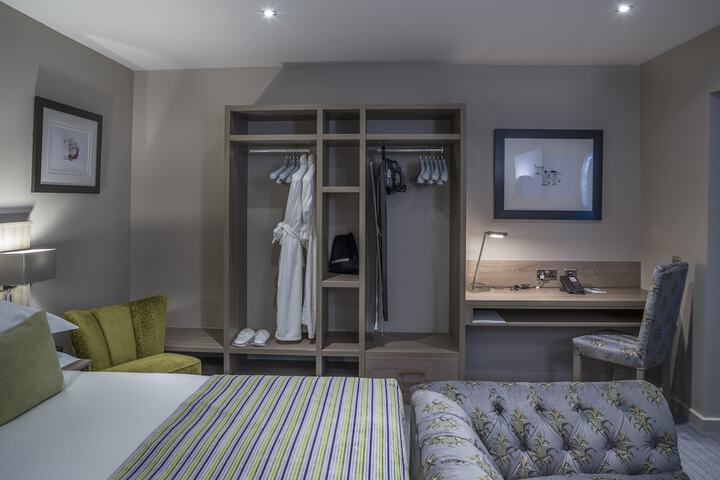 Room 20 of 85