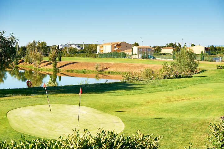 Golf 30 of 47