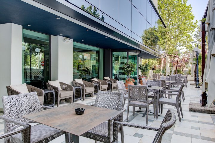 Terrace/Patio 70 of 76