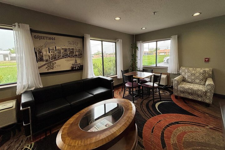 Hotel Interior 6 of 38