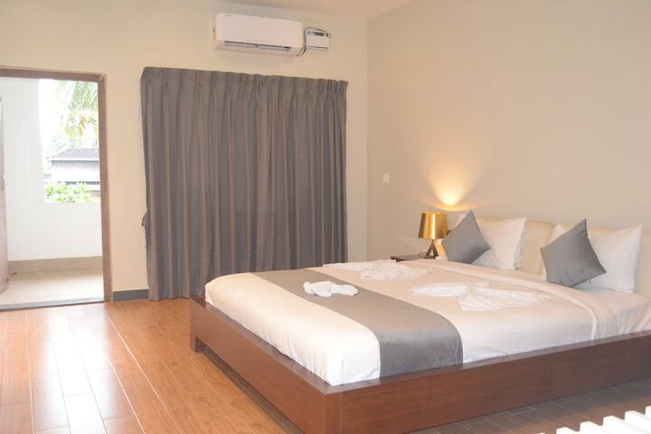 Room 12 of 31