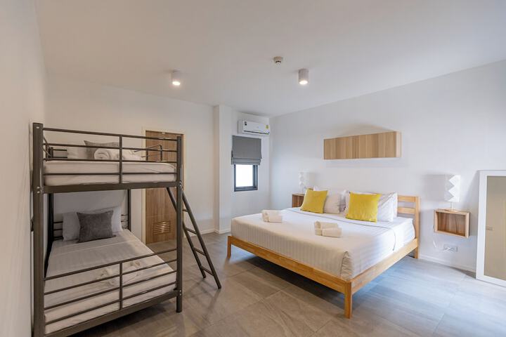 Room 18 of 71