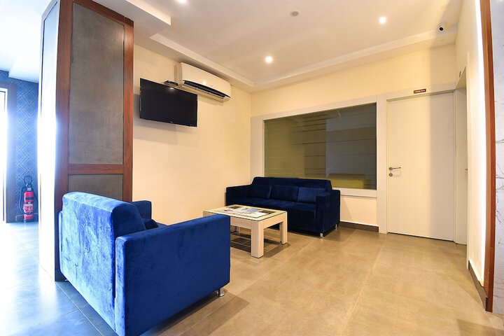 Hotel Interior 14 of 37