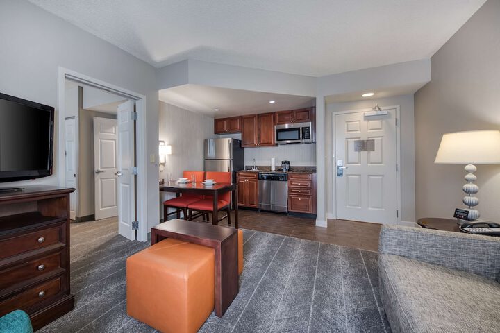 2 Queen Beds 1 Bedroom Suite (37 of 52)
