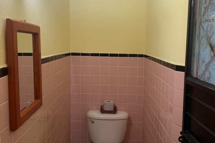 Room 21 of 64