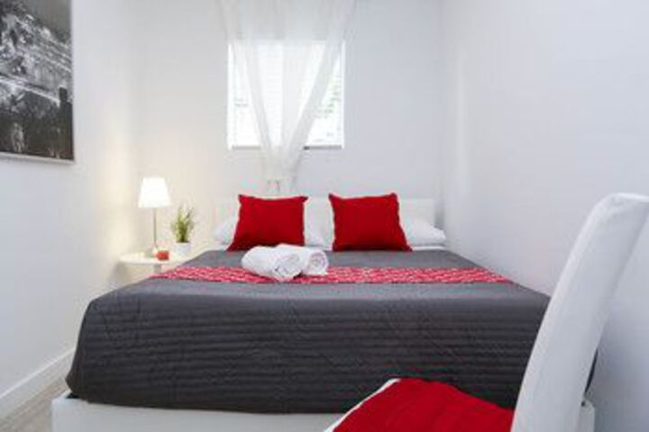 Room 74 of 245