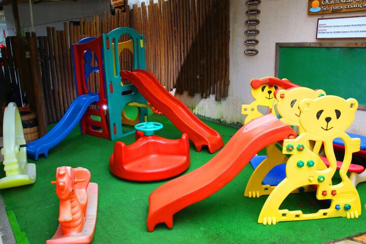 Children's play area - outdoor