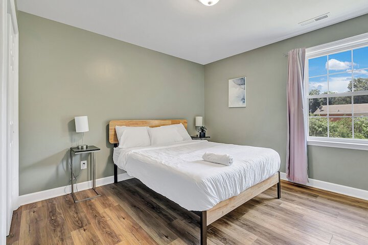Room 1 of 22