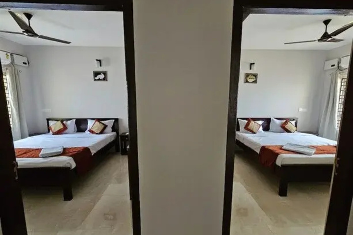Room 2 of 11