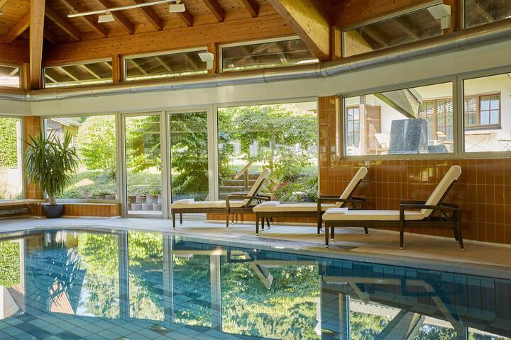 Hotel with Pool