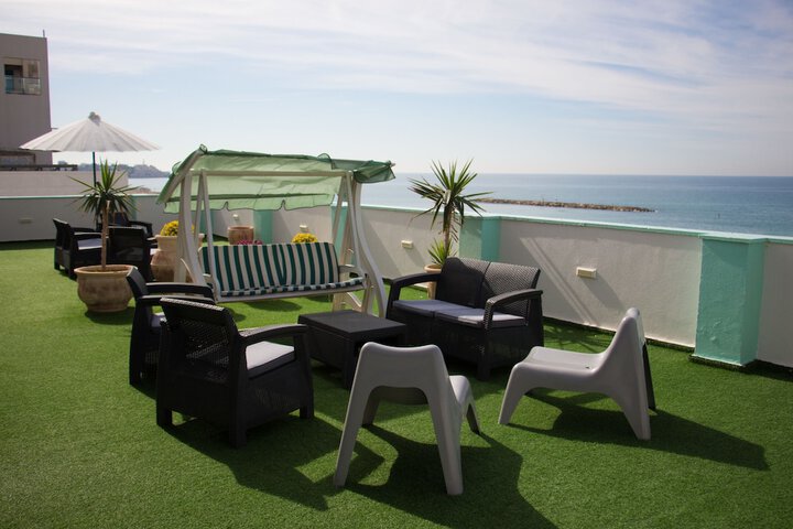 Terrace/Patio 12 of 12