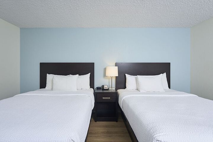 Room 13 of 59