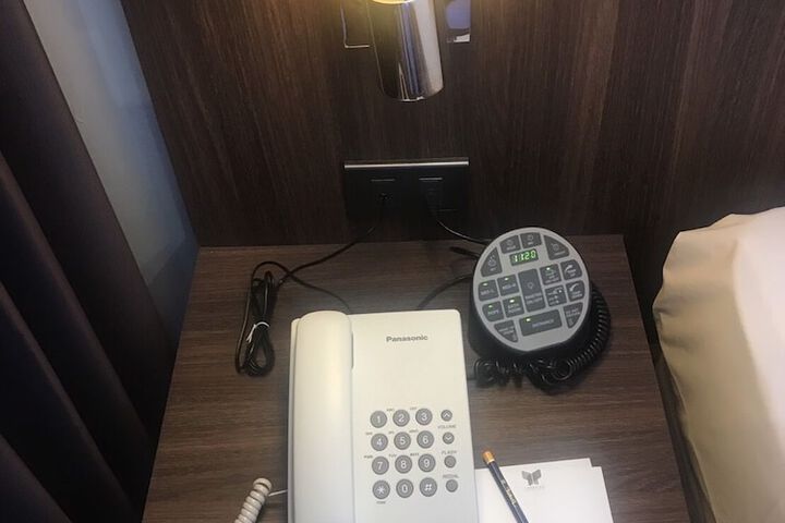 Room 12 of 25