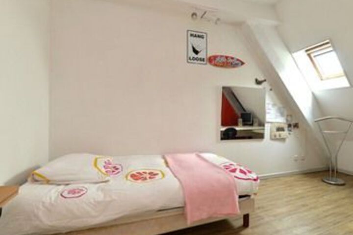 Room 51 of 130