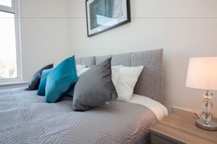 Room 9 of 35