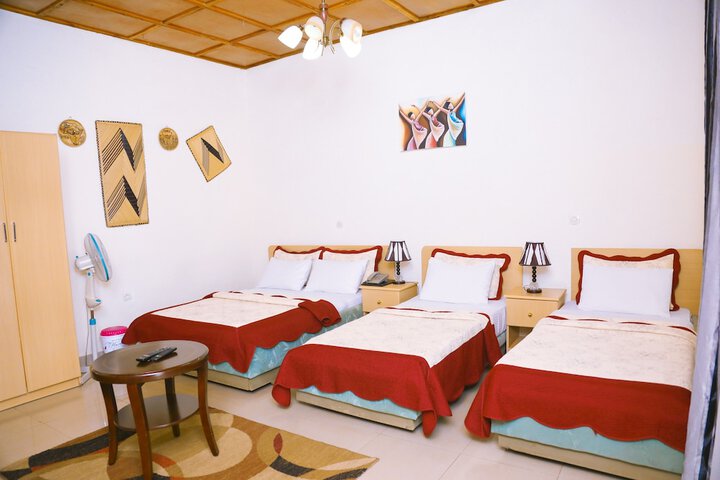 Room 16 of 39