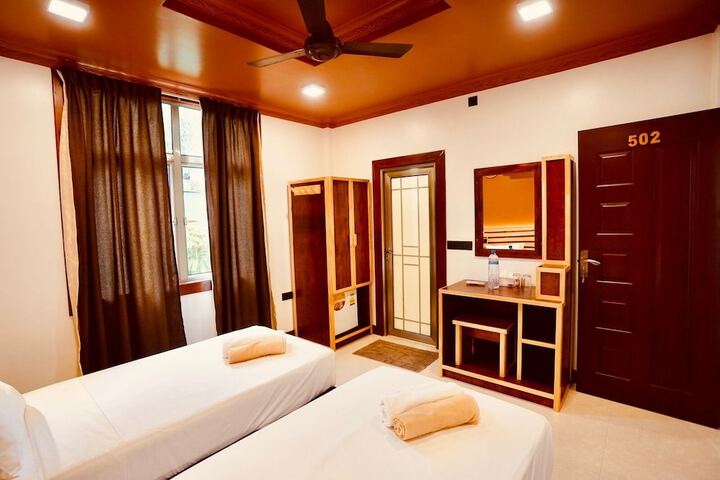 Room 3 of 22