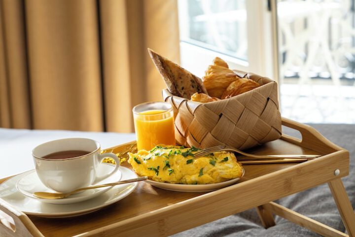 Breakfast/Coffee Service 73 of 94