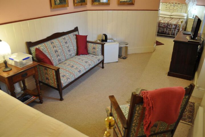 Room 17 of 24