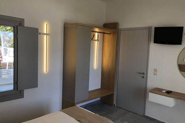 Room 11 of 125