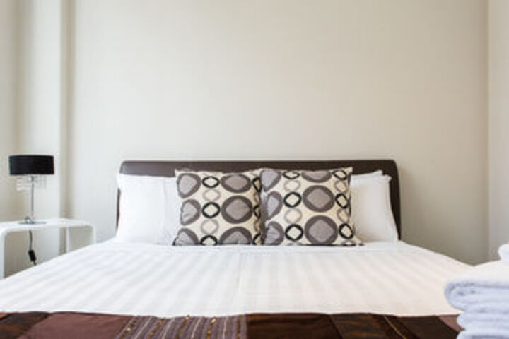 Room 10 of 20