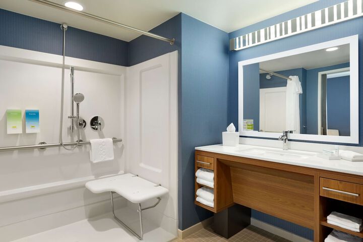 Bathroom shower
