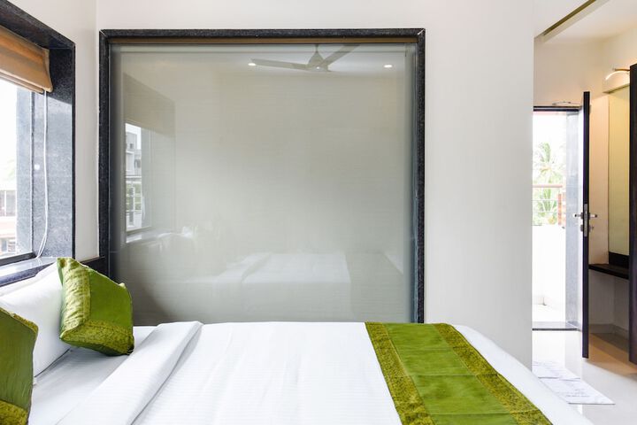 Room 18 of 31