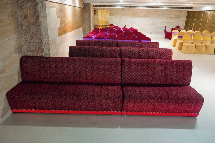 Ballroom/Hall 62 of 67