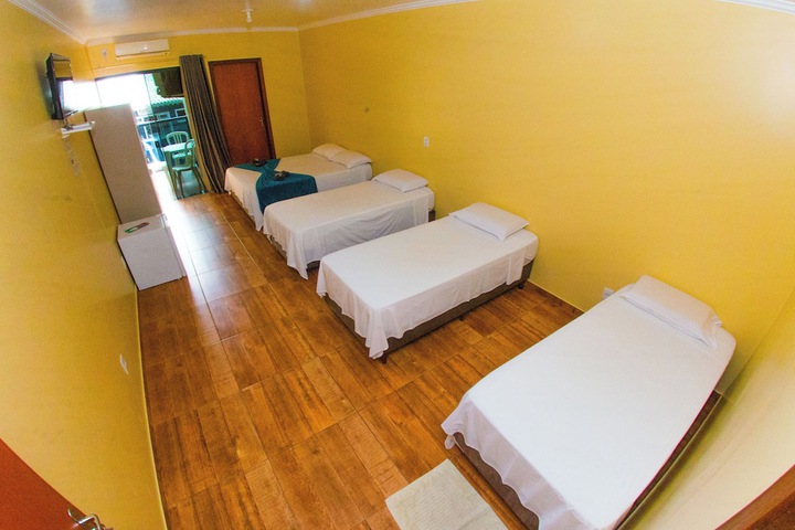 Room 12 of 36