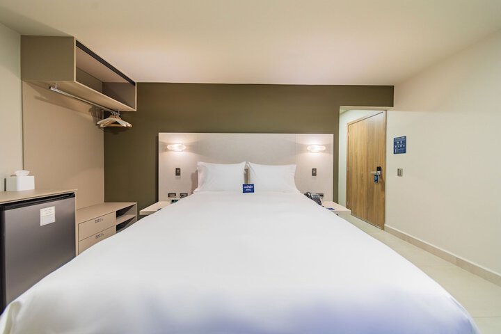 Room 55 of 97